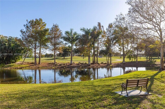 Building Photo - 12760 Vista Isles Dr