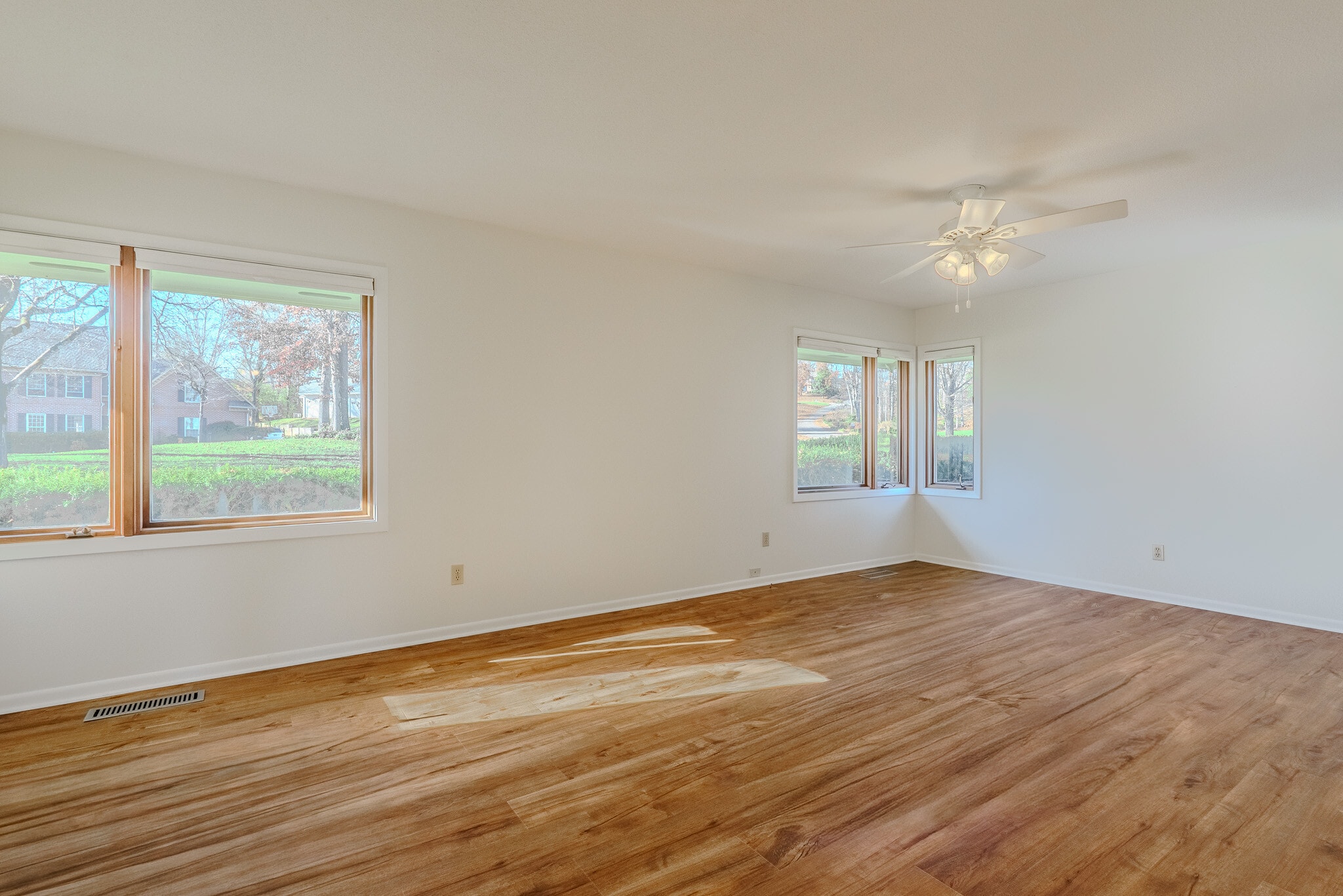 Building Photo - 218 Baltusrol Rd