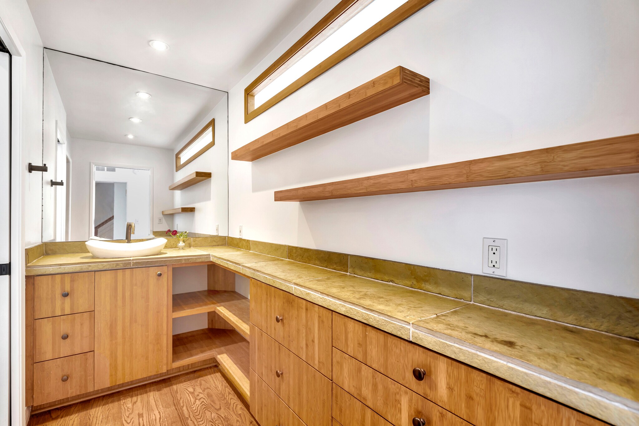 Building Photo - 24 Westwind St