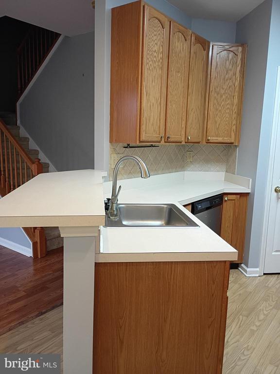 Building Photo - 414 Nottingham Ln