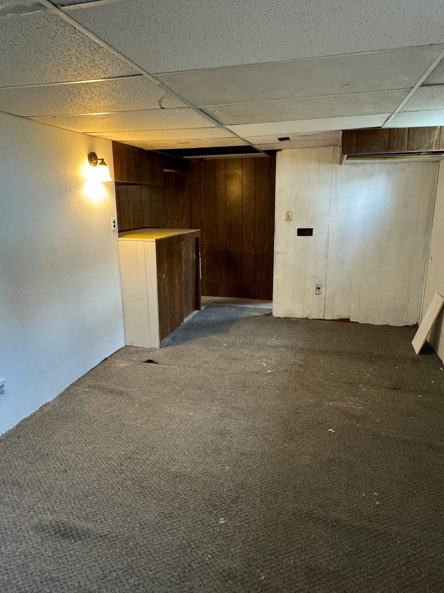 Building Photo - 604 S Burg St