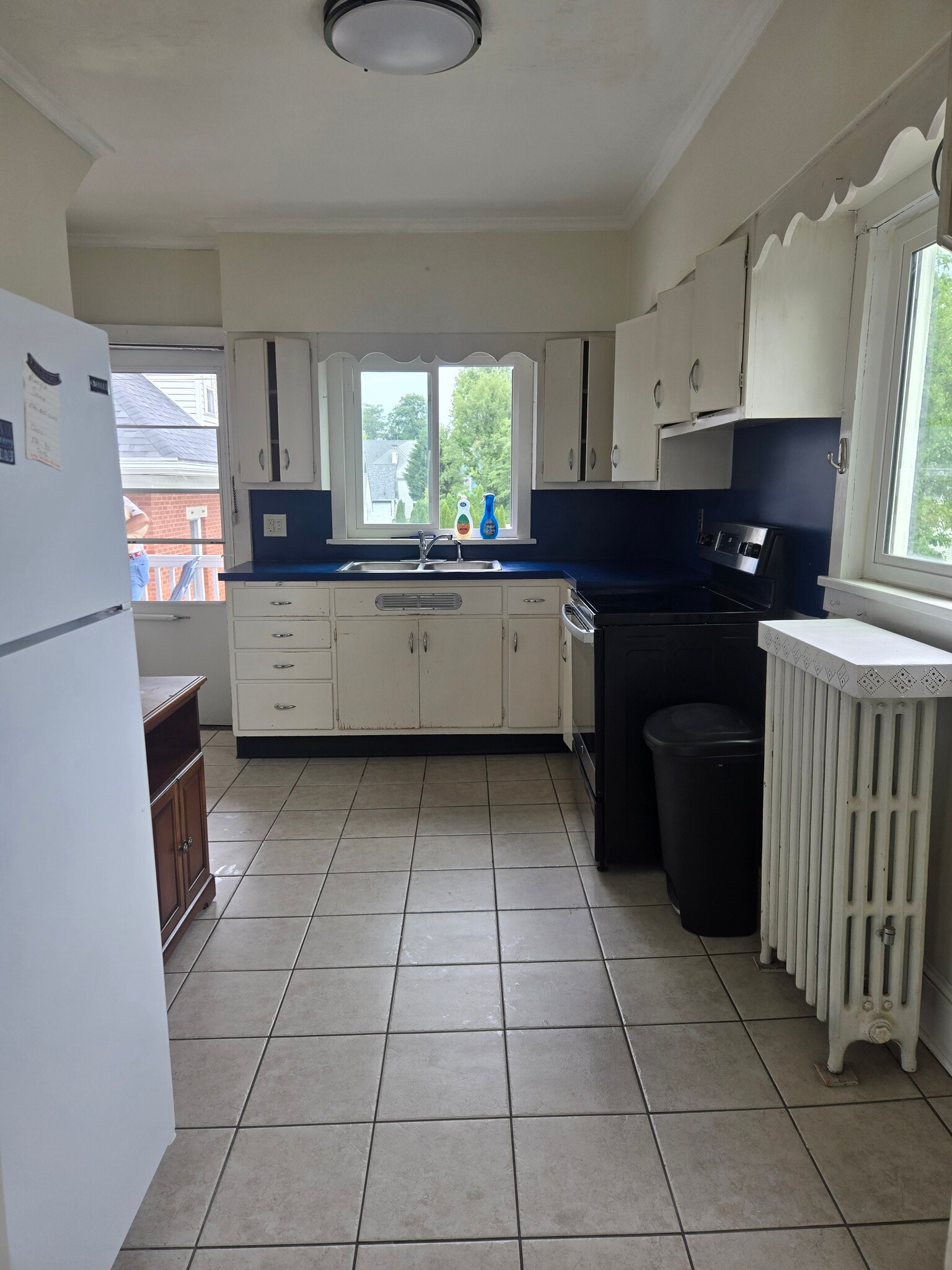Kitchen - 1702 Penn Ave