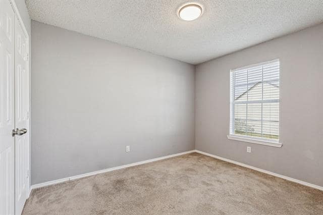 Building Photo - 5724 Giddyup Ln