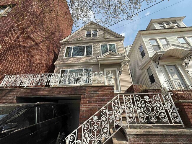 Building Photo - 838 John F. Kennedy Blvd