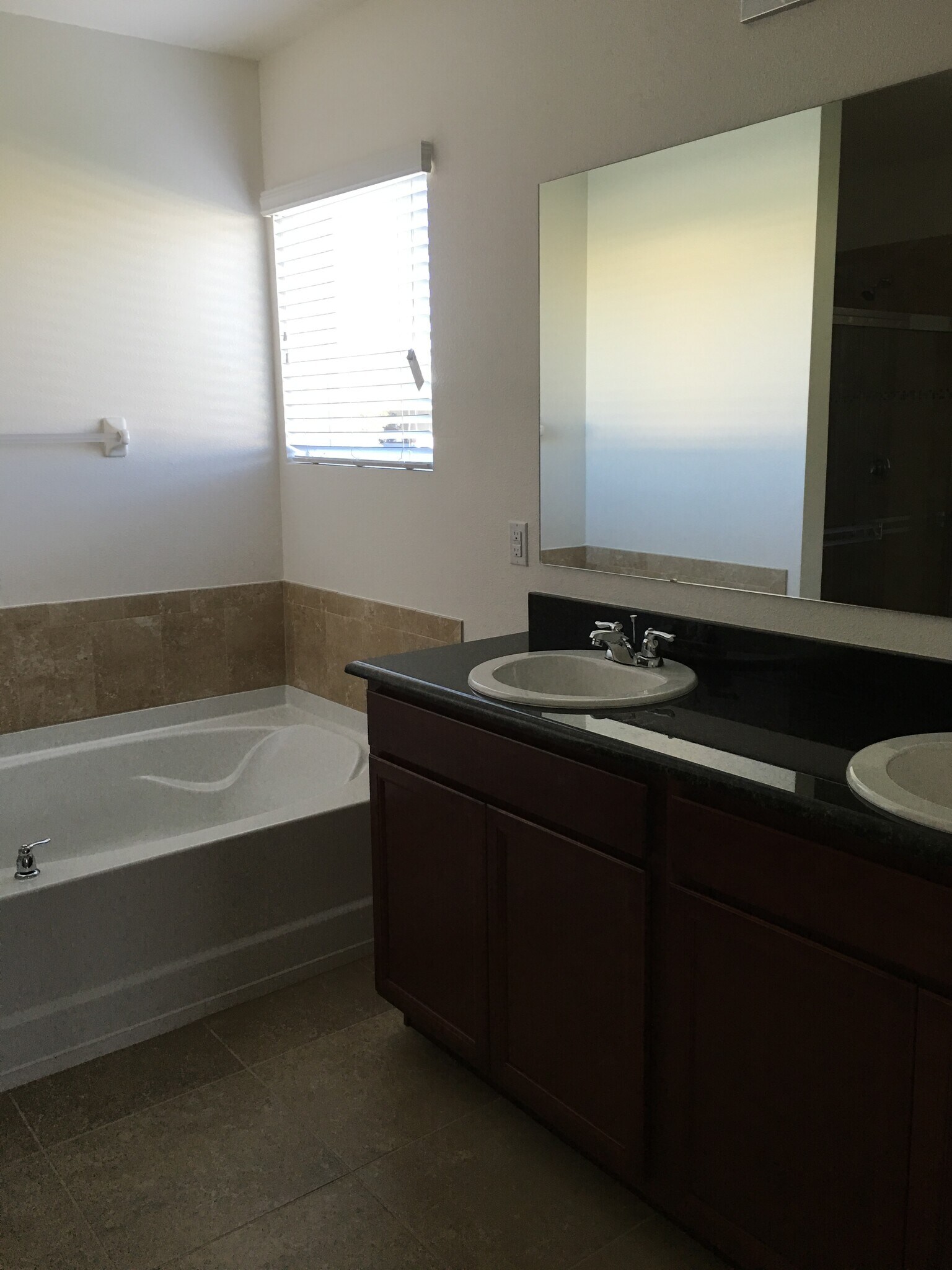 Building Photo - 1522 Lexington Square SW