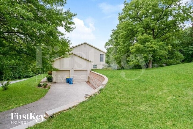 Building Photo - 12512 Silver Ln