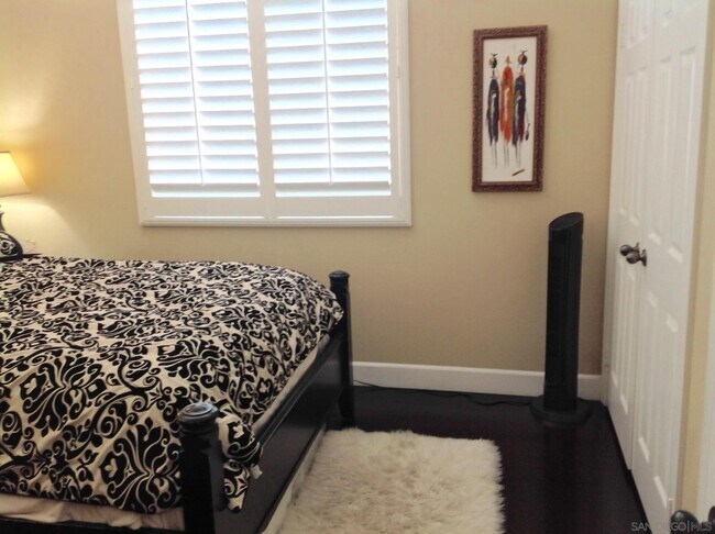 Building Photo - 1117 Mt Dana Dr