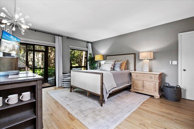 Primary Photo - 13334 Polo Club Rd