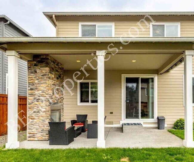 Building Photo - Tehaleh Home