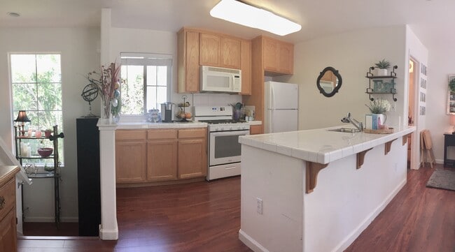 Building Photo - 343 Parnell Ct