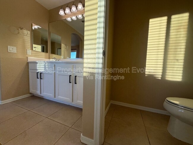 Building Photo - 42239 N Wollemi St