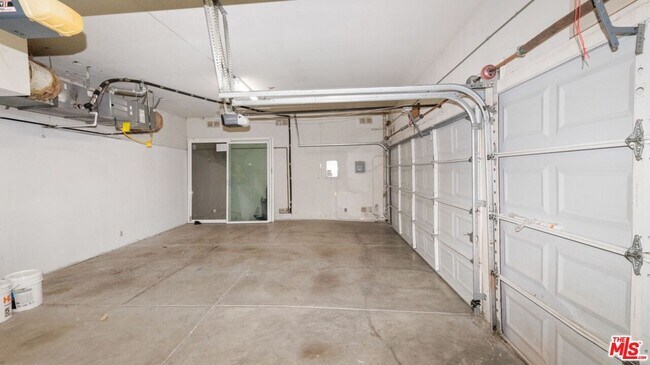 Building Photo - 5035 Escobedo Dr