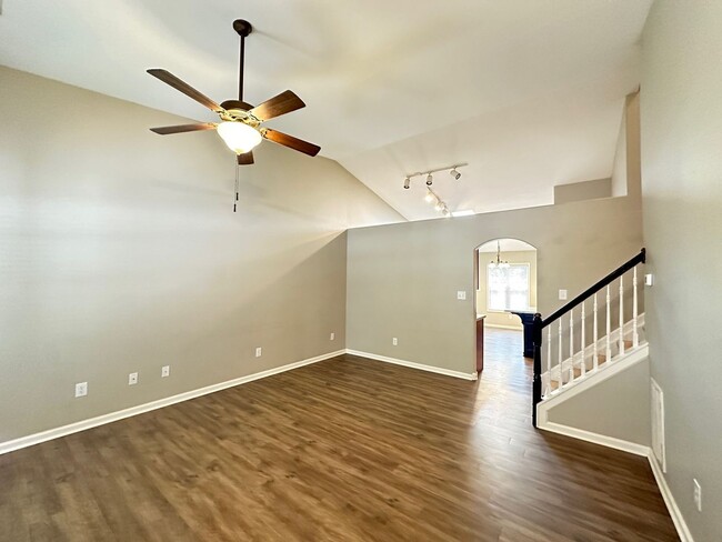 Building Photo - COMING SOON! Beautiful 3 Bed, 2.5 Bath Hom...