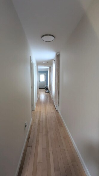 Building Photo - 44-1 North Ave