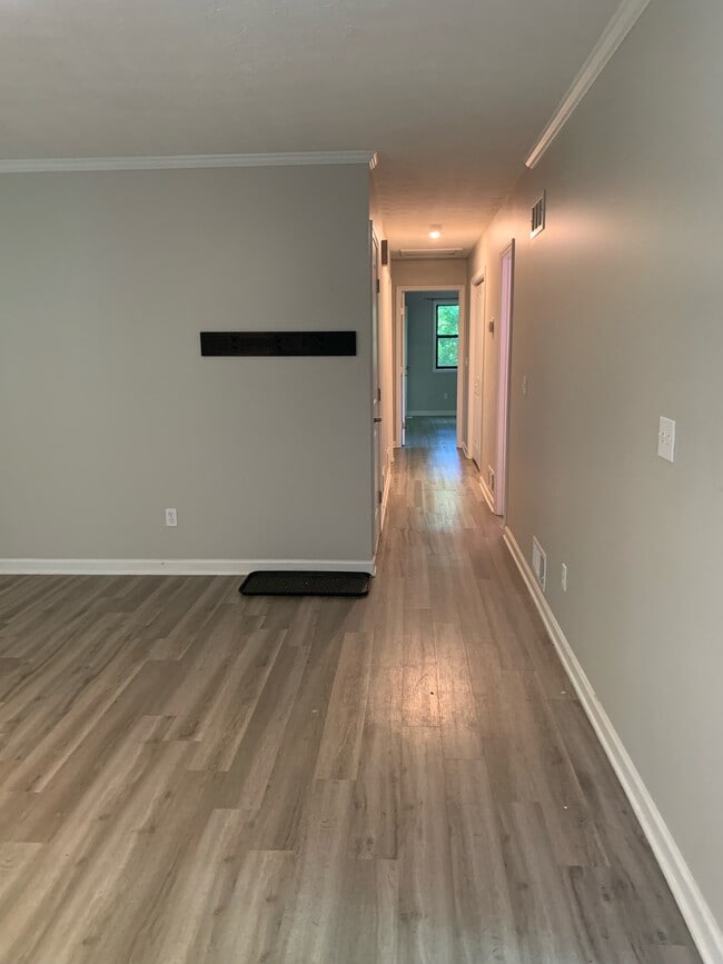 Building Photo - 5239 Ferry Creek Ln