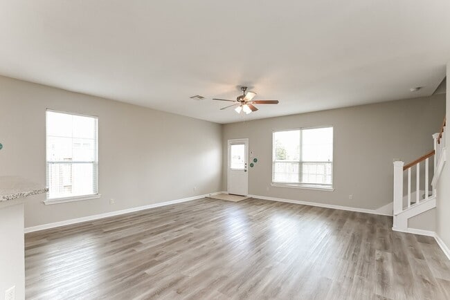 Building Photo - 17611 Sulphur Strm Ct