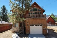 Building Photo - 2104 2nd Ln