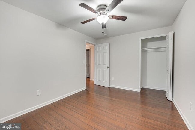 Building Photo - 3206 Shaw Park Ct