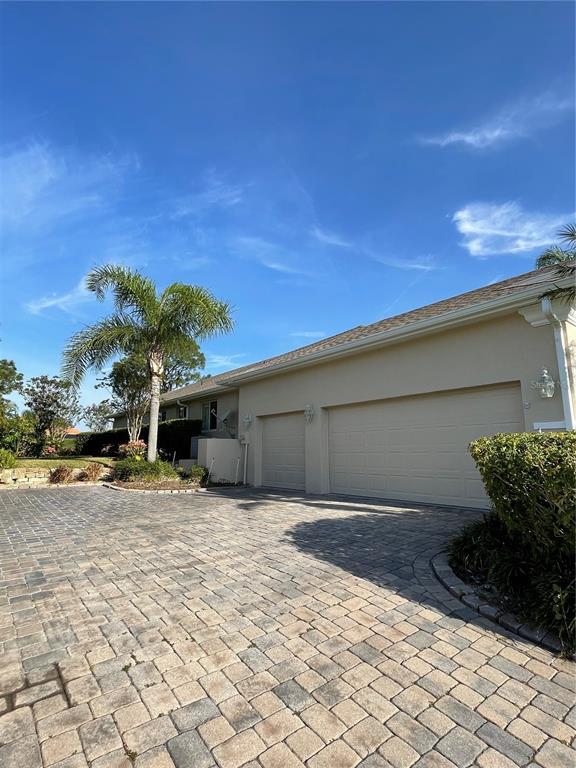 Building Photo - 1209 Vista Hills Dr