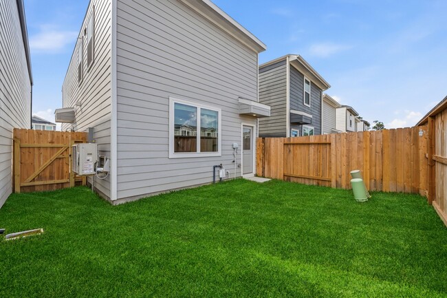 Building Photo - 17818 Delmar Hts Ln