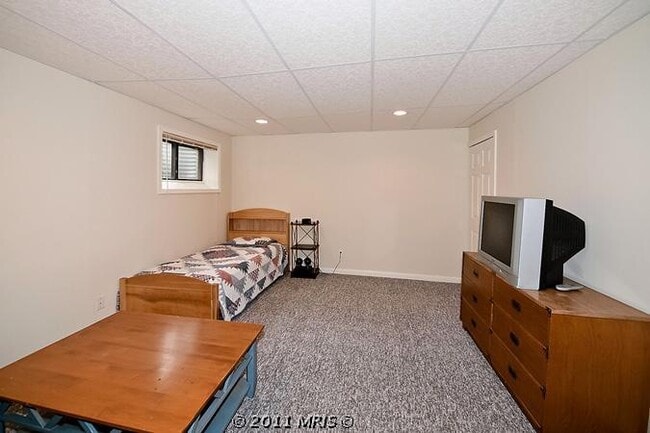 Building Photo - 10304 Snowpine Way