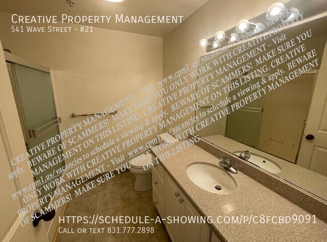 Building Photo - 541 Wave St