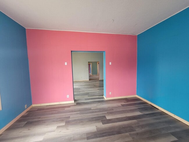 Building Photo - 2411 Harlan St