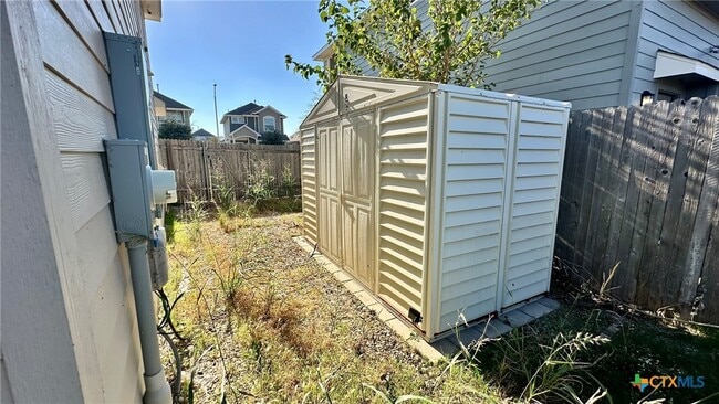 Building Photo - 130 Frasier Dr