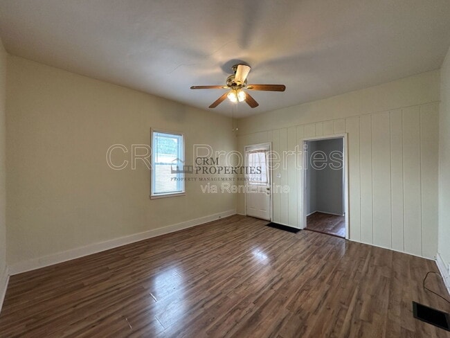 Building Photo - 1526 S Union St