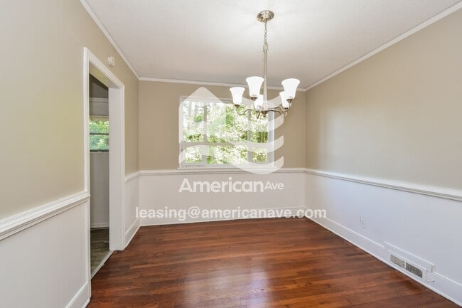 Building Photo - 1820 N Beltline Blvd