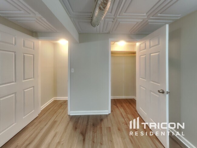 Building Photo - 325 Cypress Ln