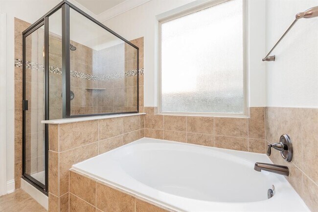 Building Photo - 4015 Addison Ranch Ln