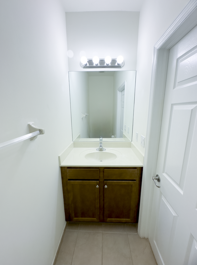 1/2 Bathroom - 15069 SW 115th St