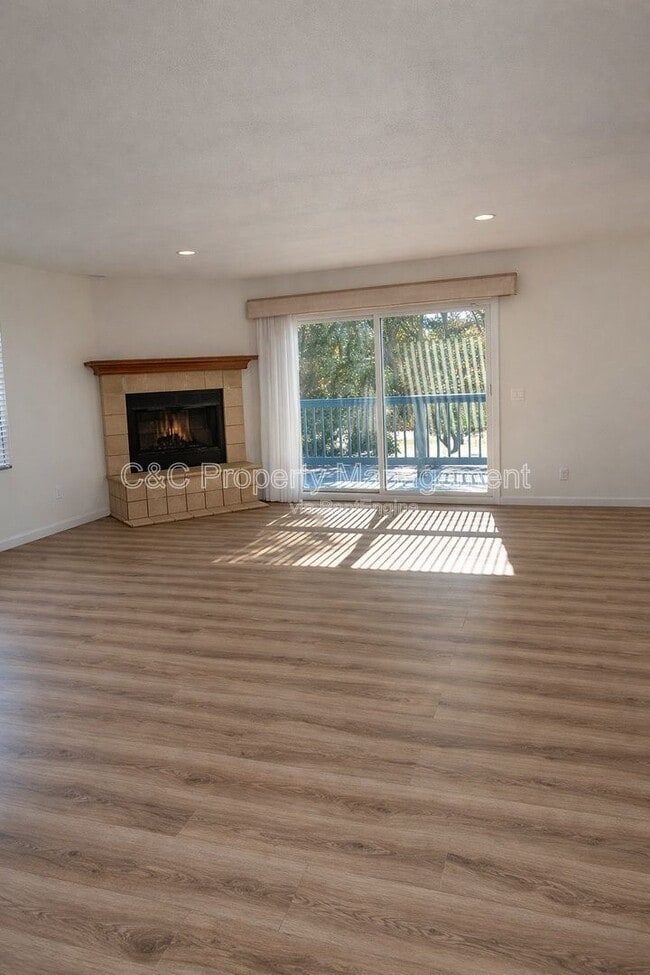 Building Photo - 24037 Gymkhana Rd