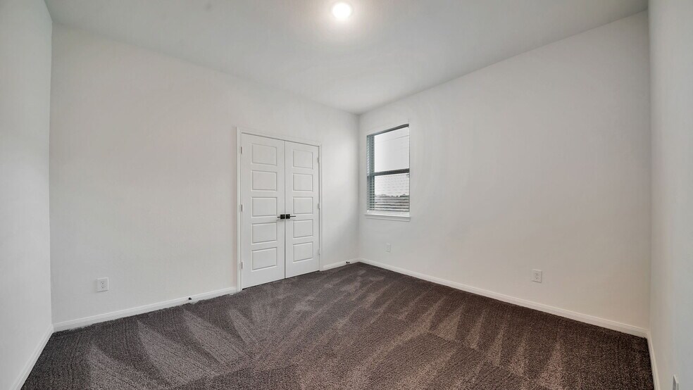 Building Photo - 31527 Westwood Rock Ln