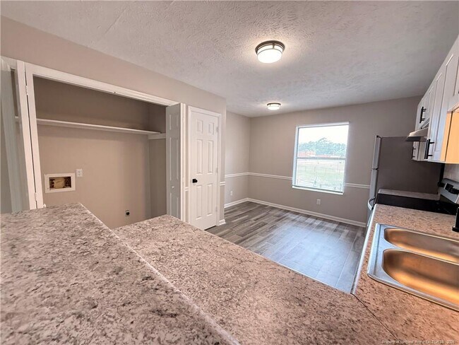 Building Photo - 4065 Professional Dr