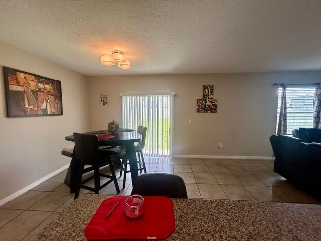 Building Photo - 17345 White Mangrove Dr