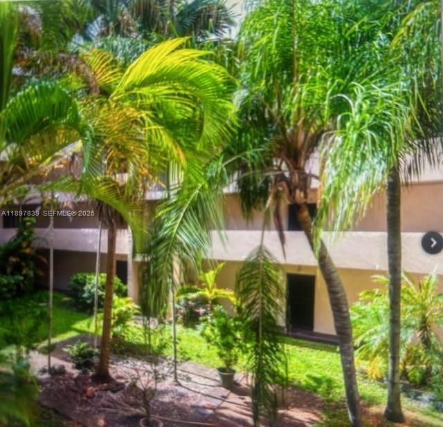 Building Photo - 10661 SW 108th Ave