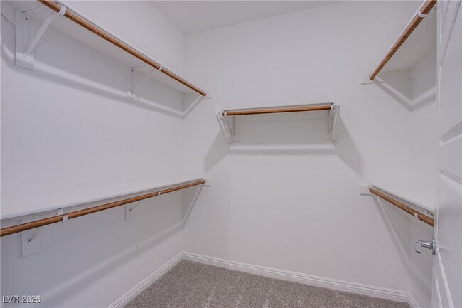 Building Photo - 2555 Hampton Rd
