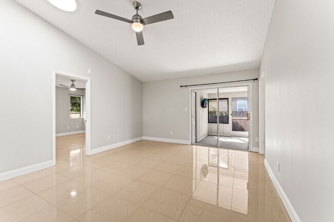 Building Photo - Charming 3-Bedroom Home with 2 Full Baths ...