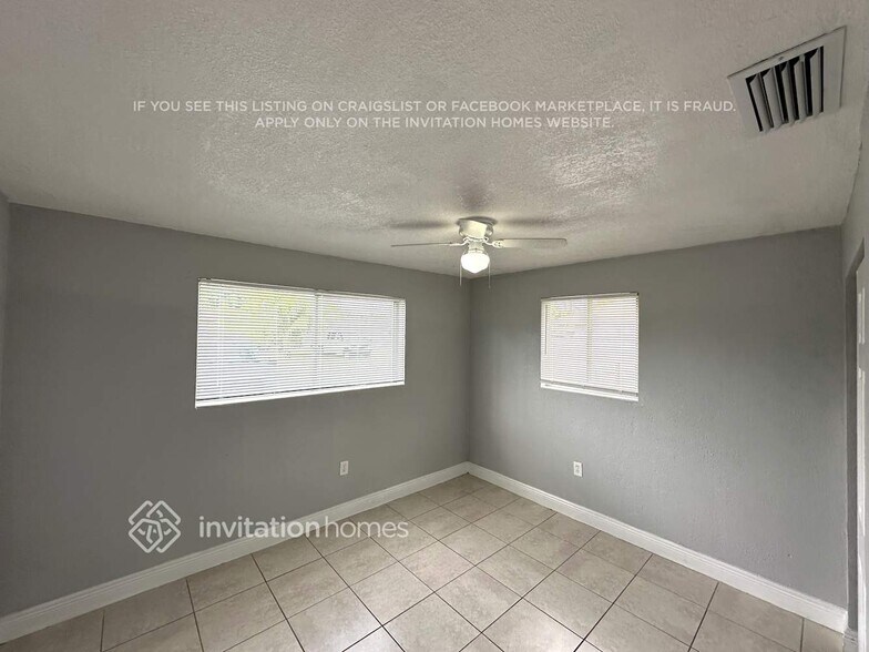 Building Photo - 2150 Bonnie Dr