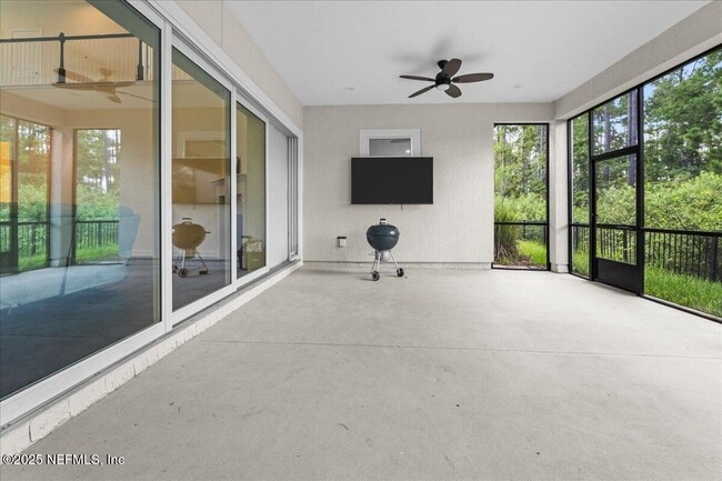 Building Photo - 2904 Marmaris Dr