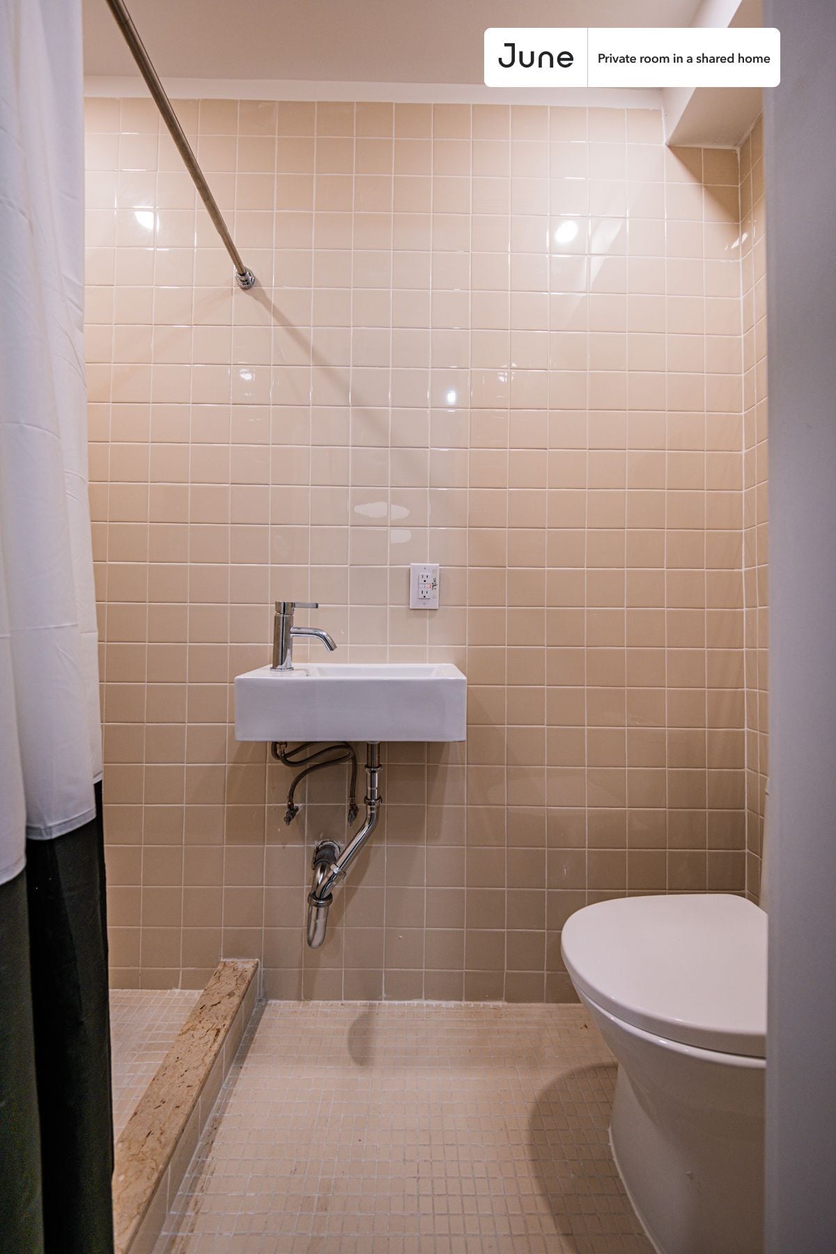 Building Photo - Room in Shared 4 bed/4 bath home in Ditmas Park