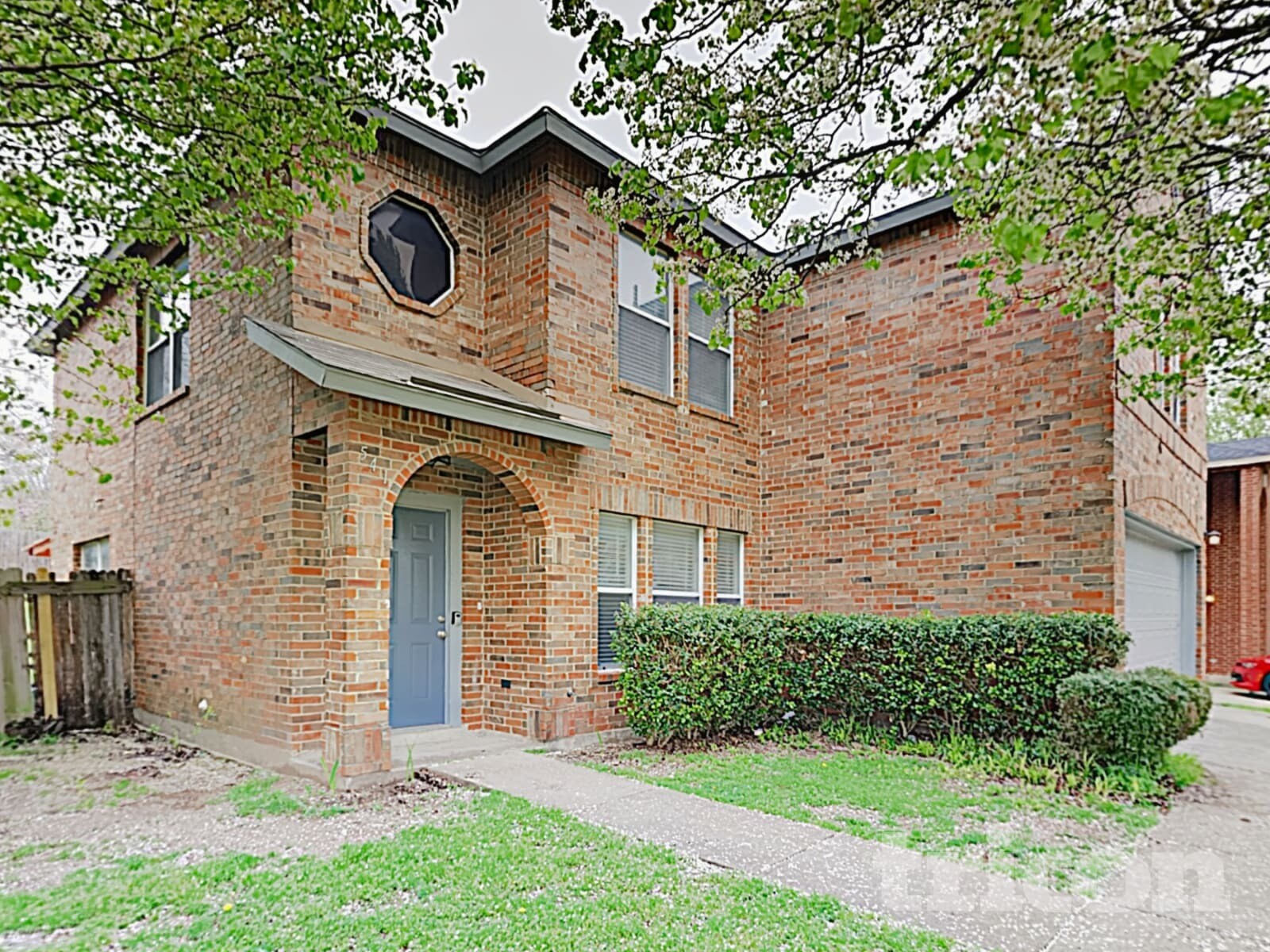Building Photo - 541 Gibson St