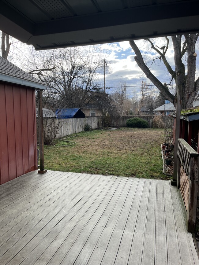 Building Photo - 4909 W Alamosa St