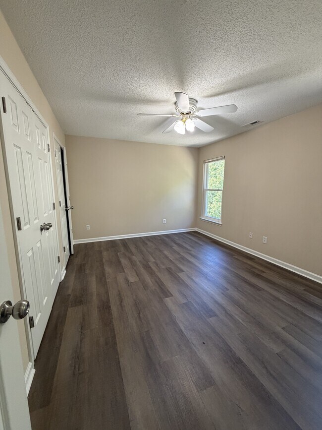 Building Photo - 5938 Brookstone Dr NW