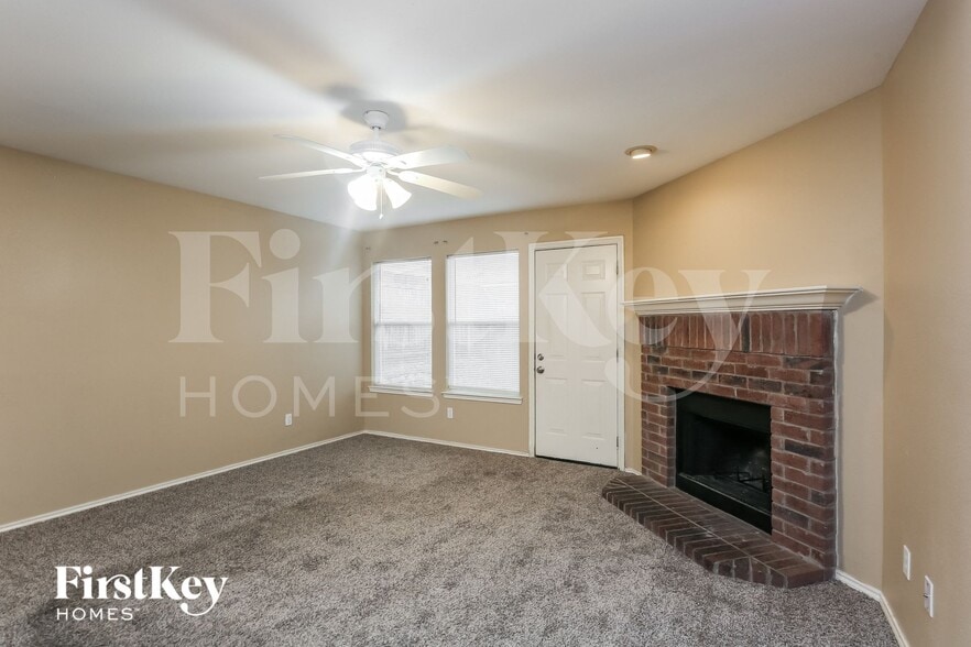 Building Photo - 6625 Tealglen Dr