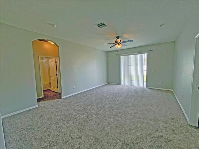 Building Photo - 24925 Vintage Ct