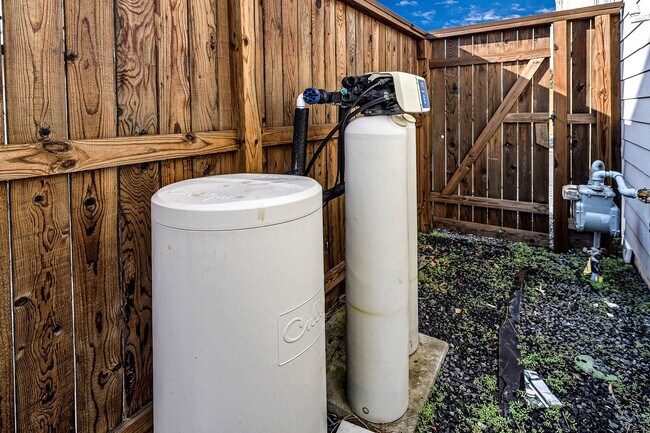 Building Photo - 12562 Holly Blue Ln