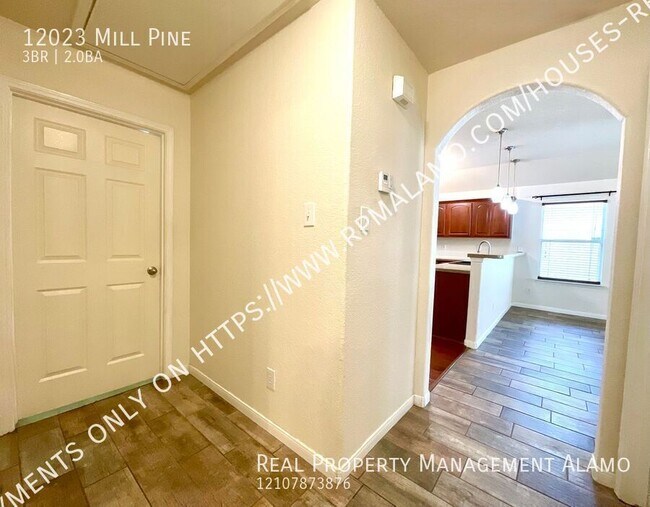 Building Photo - 12023 Mill Pine